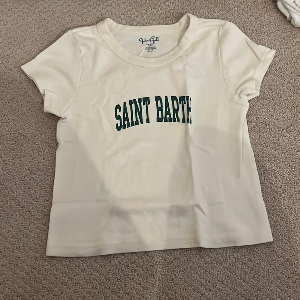 Brandy Melville baby tee